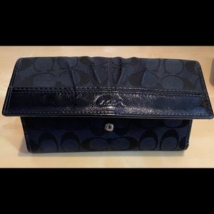 Coach Signature Black Large Wallet